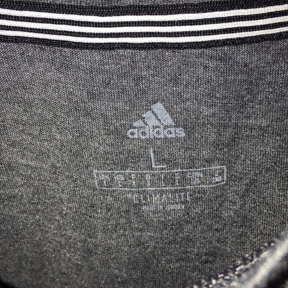 Adidas t shirt - Picture 3 of 5